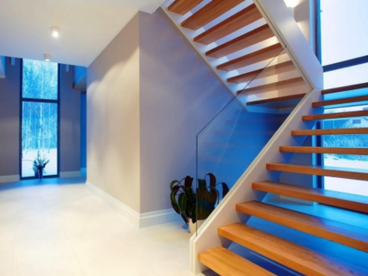 簡約風格樓梯裝修效果圖，百搭的簡約樓梯設計!